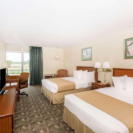 Days Inn By Wyndham Grand Island I-80 Doniphan Exteriér fotografie