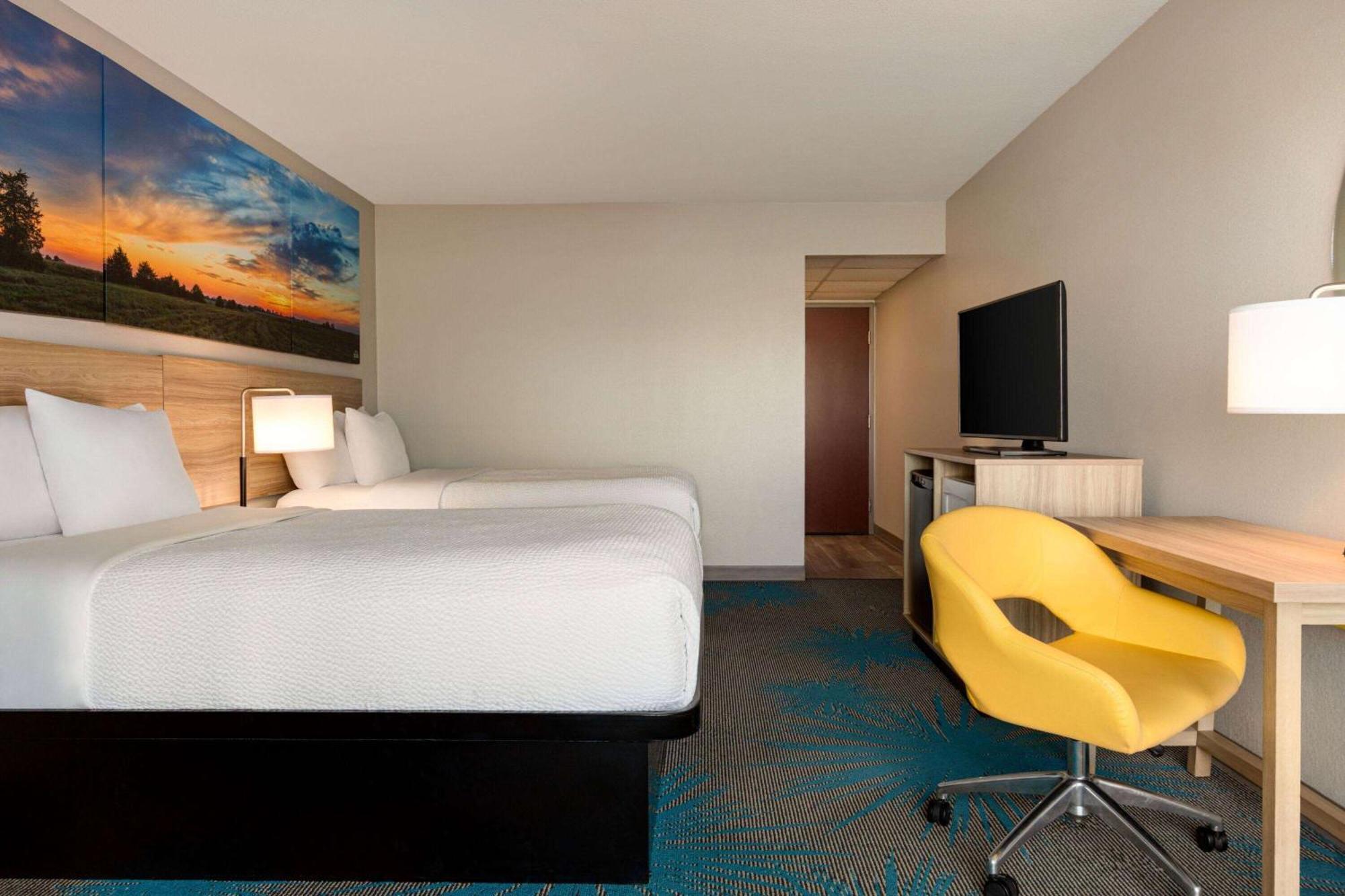 Days Inn By Wyndham Grand Island I-80 Doniphan Exteriér fotografie