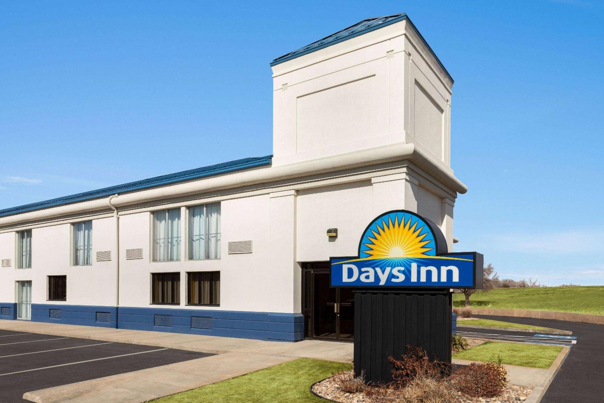 Days Inn By Wyndham Grand Island I-80 Doniphan Exteriér fotografie