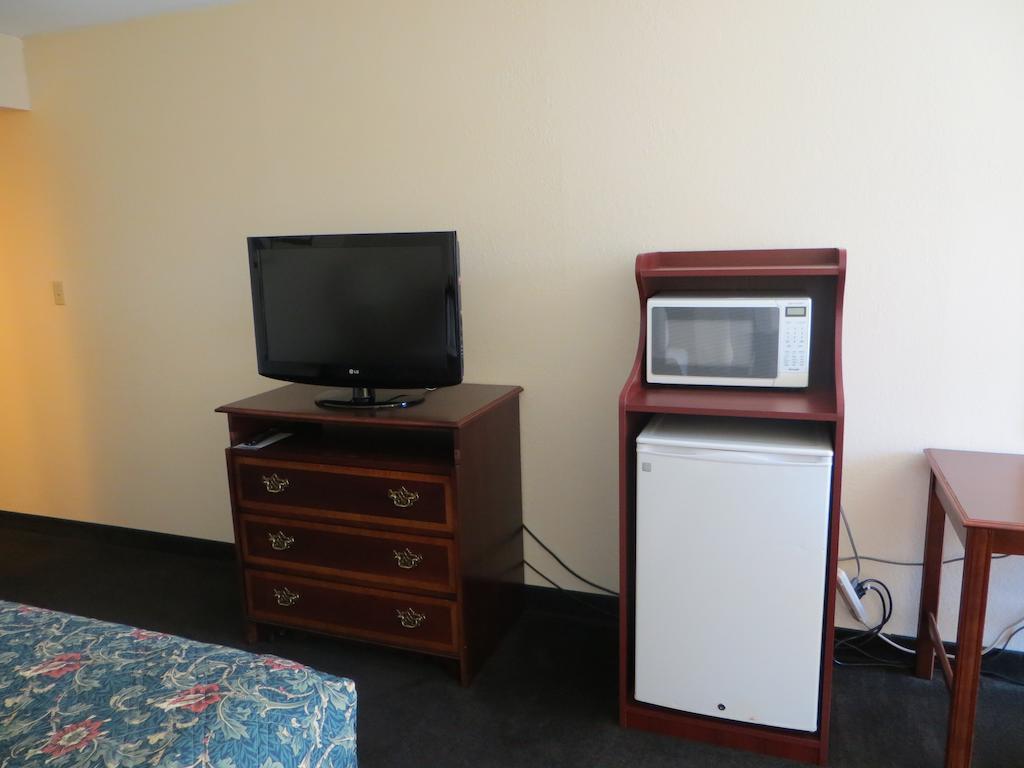 Days Inn By Wyndham Grand Island I-80 Doniphan Exteriér fotografie