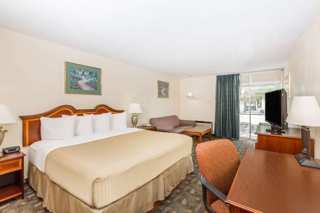 Days Inn By Wyndham Grand Island I-80 Doniphan Pokoj fotografie