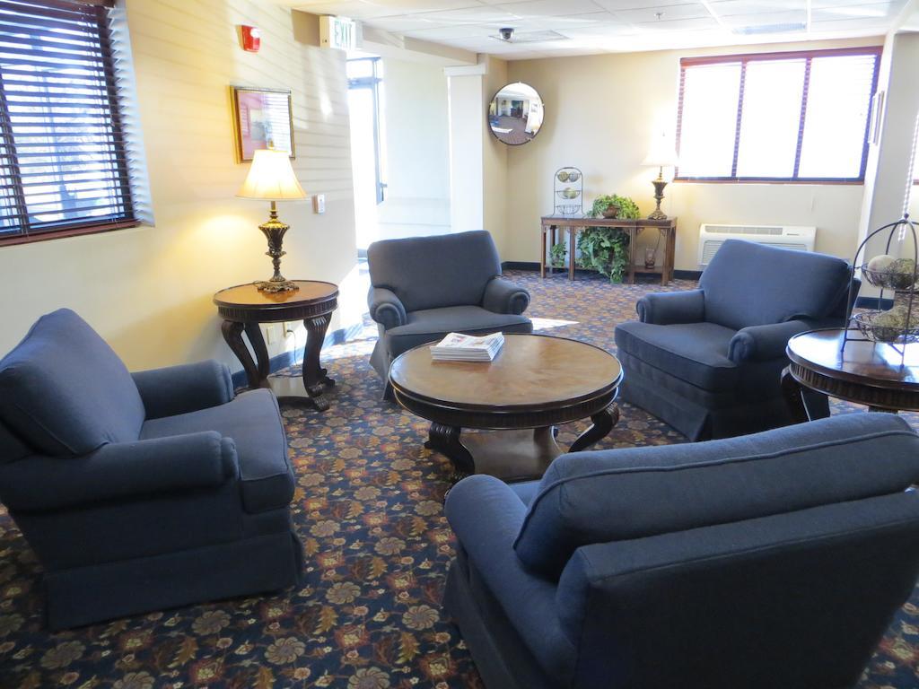 Days Inn By Wyndham Grand Island I-80 Doniphan Exteriér fotografie